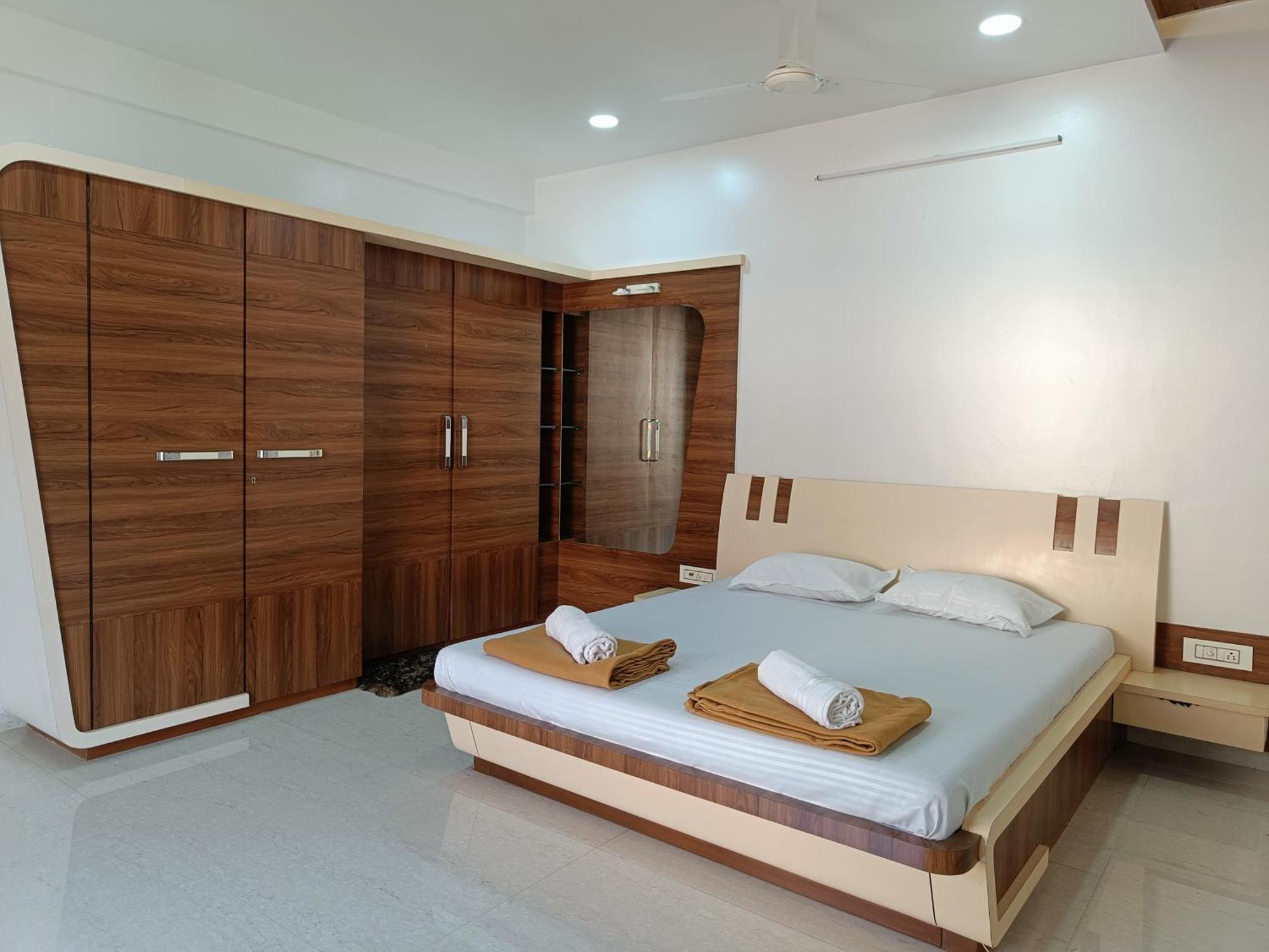 Rain Mist 4Bhk Luxury Villa With Private Pool Лонавла Екстер'єр фото