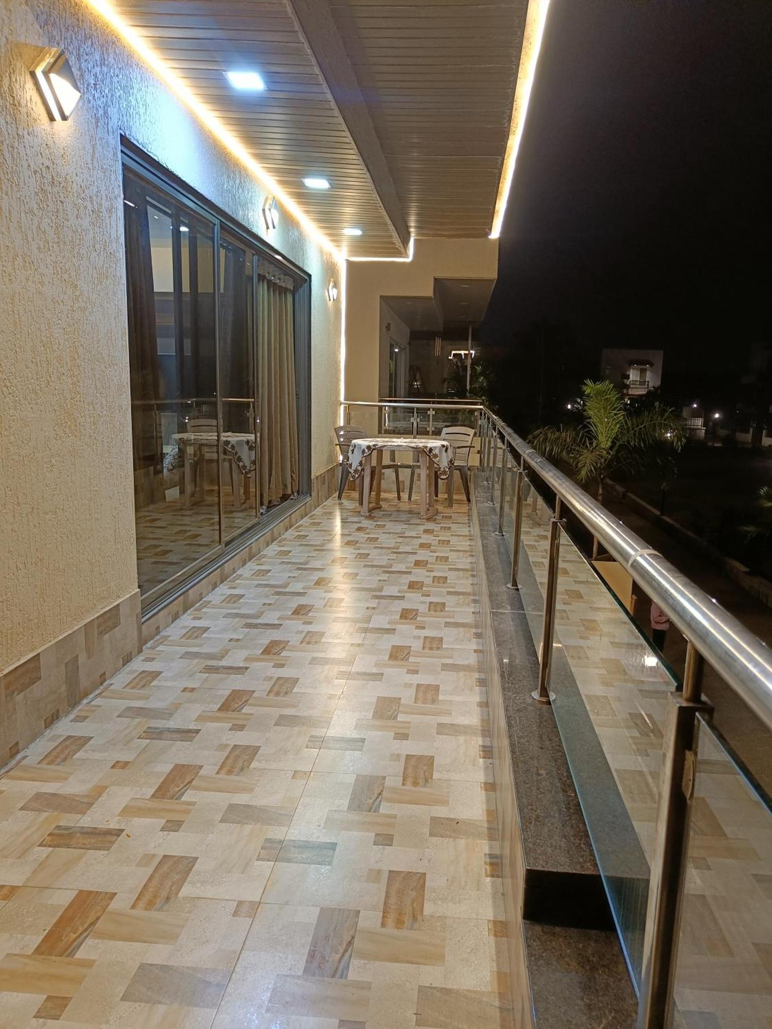 Rain Mist 4Bhk Luxury Villa With Private Pool Лонавла Екстер'єр фото
